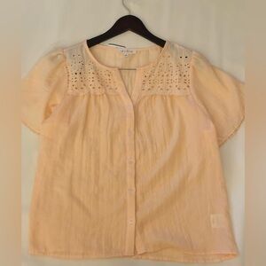 Lily Star Button Down Embroidery Top